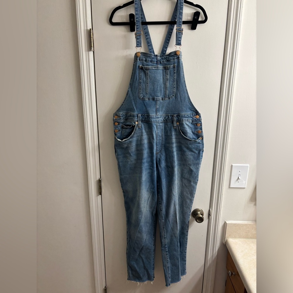 Universal Thread Light Blue Denim